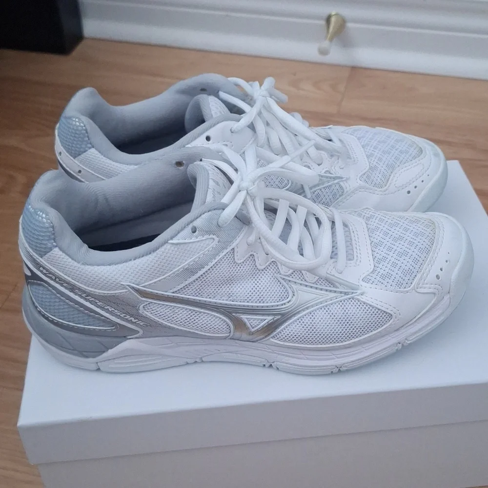 Indoor non marking court shoes - Picture 2 of 5